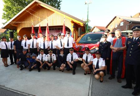 PREVZEM GASILSKEGA VOZILA PGD BEGUNJE 30 FOTO LJUBO VUKELIČ